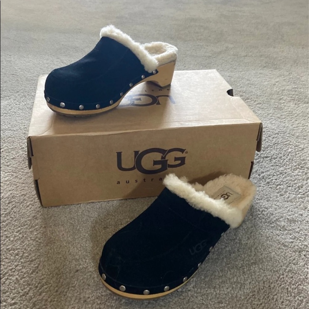 Ugg Clogs  Kalie